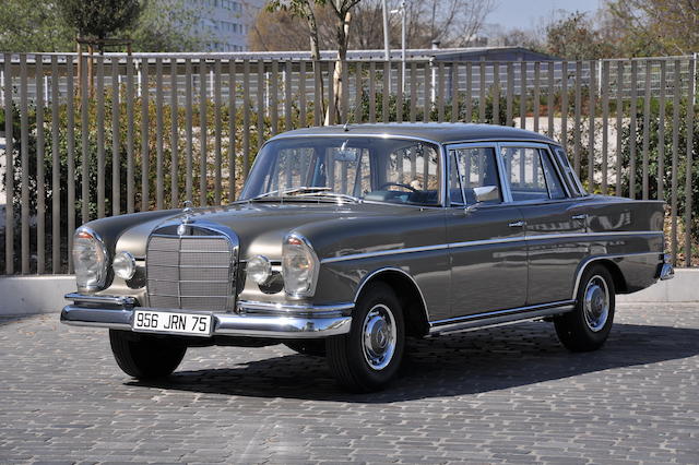 1965  Mercedes-Benz  300SE Saloon