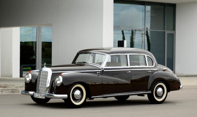 1952  Mercedes-Benz  300 Sliding-roof Limousine
