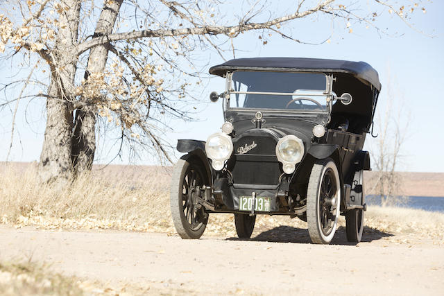 1915 Packard 1-35 Twin Six Seven-Passenger Touring