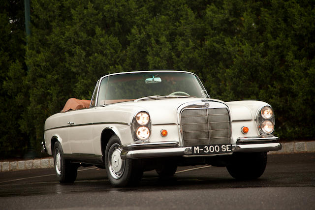 1963 Mercedes-Benz 300SE Convertible