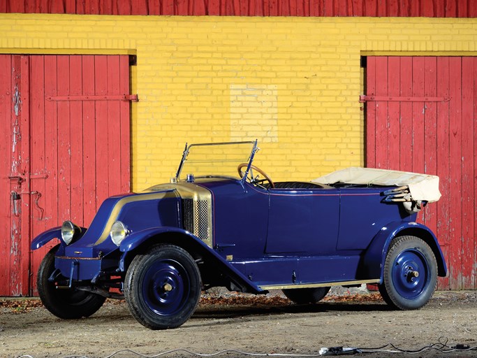 1915 Renault 10 CV Tourer