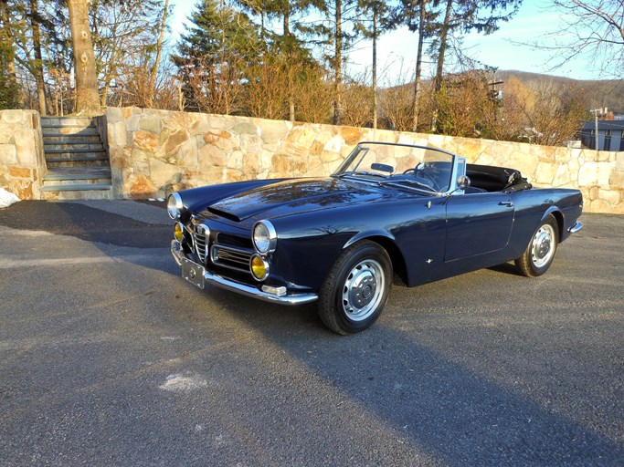 1963 Alfa Romeo 2600 Spider by Carrozzeria Touring