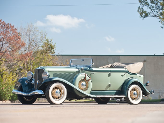 1933 Auburn Eight Salon Phaeton Sedan