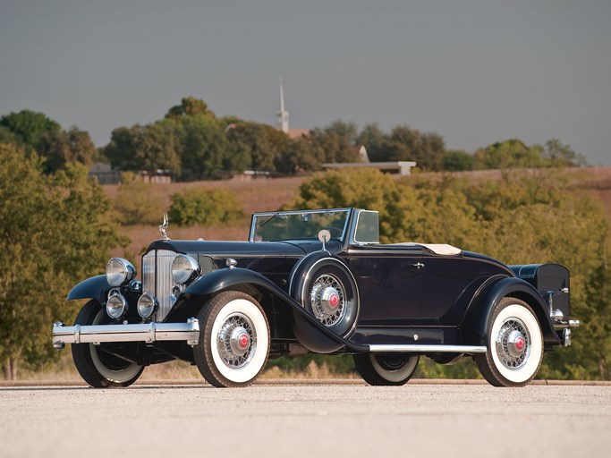 1932 Packard Twin Six 2/4P Coupe Roadster