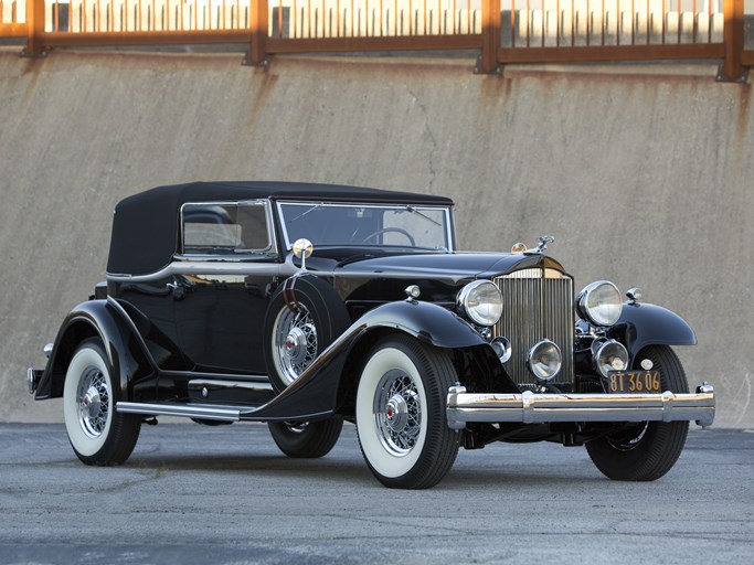 1933 Packard Super Eight Convertible Victoria