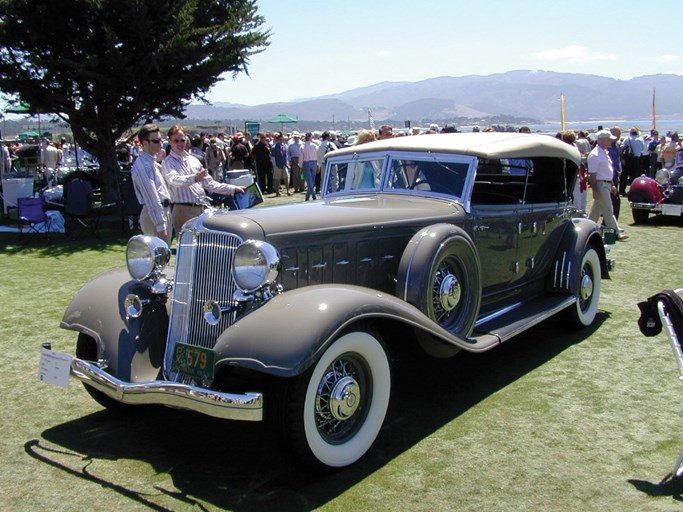 1933 Chrysler CL Custom Imperial Dual Windshield Phaeton