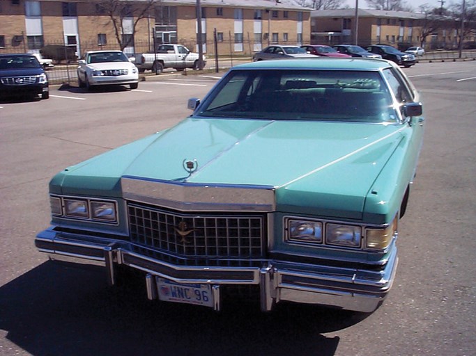 1976 Cadillac Coupe deVille