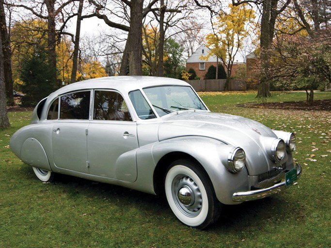 1946 Tatra T87 Sedan