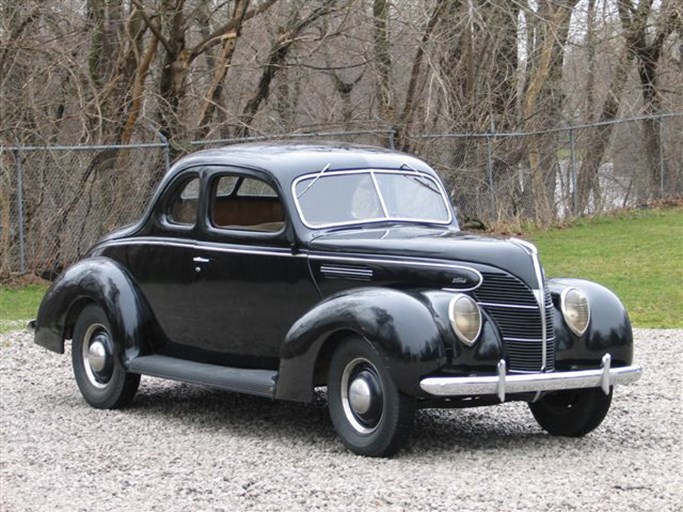 1939 Ford Standard Coupe