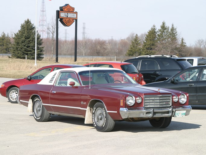 1975 Dodge Charger SE