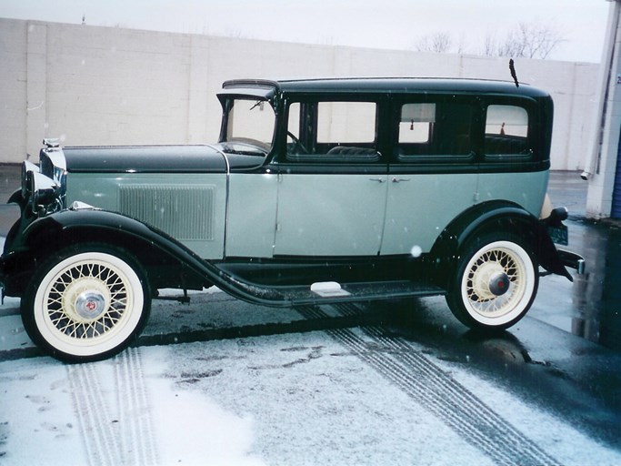 1931 Pontiac Four Door Sedan