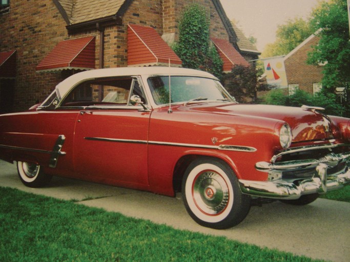 1953 Ford Crestline Victoria