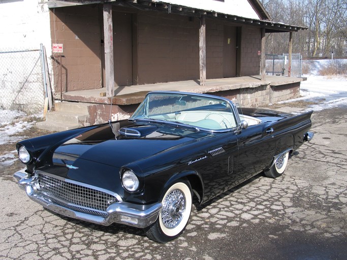 1957 Ford Thunderbird Roadster