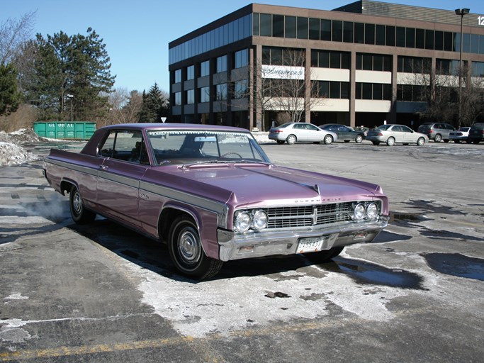 1963 Oldsmobile Starfire