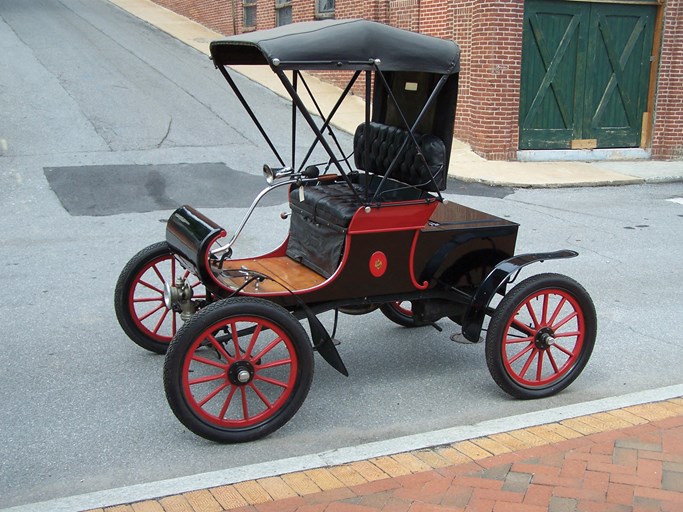 1903 Oldsmobile Model R Curved-Dash Runabout