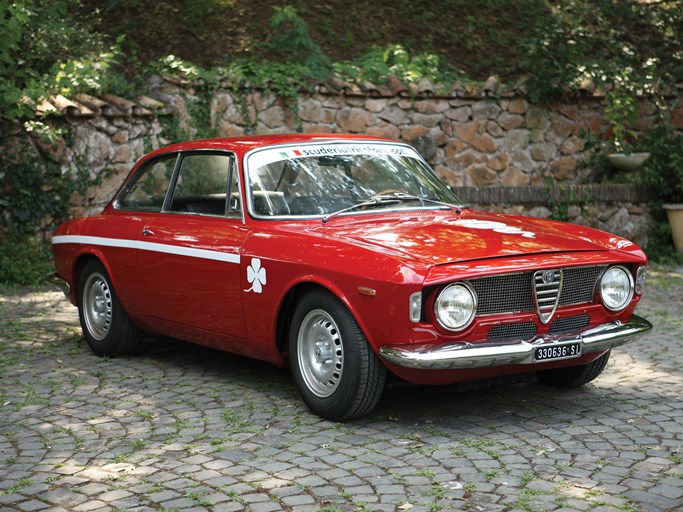 1968 Alfa Romeo Giulia Sprint GTA 1300 Junior Stradale by Bertone
