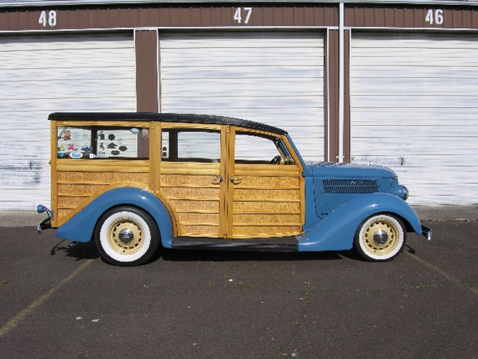 1936 Ford 4 Door Wagon