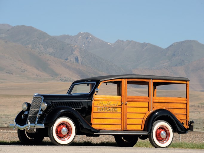 1935 Ford Model 48 Deluxe Station Wagon