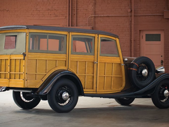 1933 Ford V8 Station Wagon