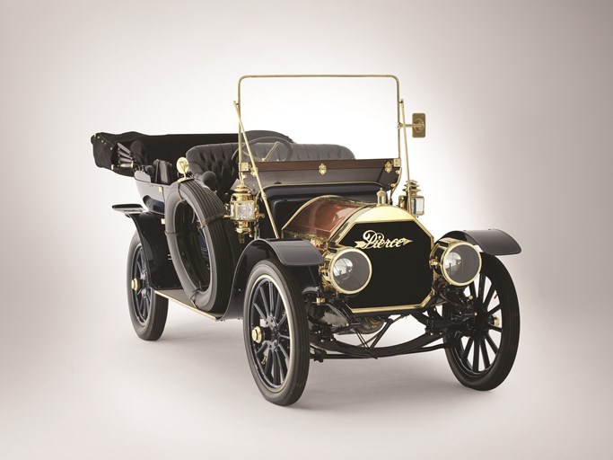 1909 Pierce-Arrow Series PP 40HP 7-Passenger Touring Car