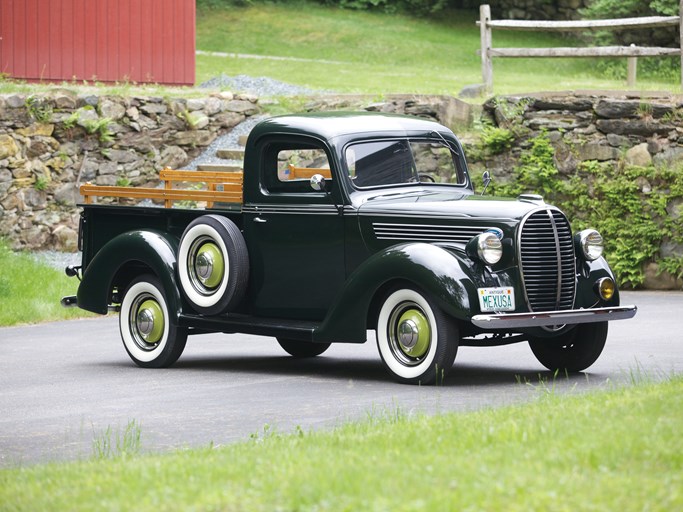 1939 Ford 'Barrel Grille' Half-Ton Pickup Truck