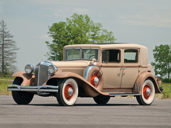 1931 Chrysler Imperial Close-Coupled Sedan