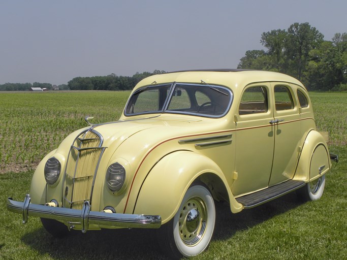 1935 DeSoto Airflow Sedan