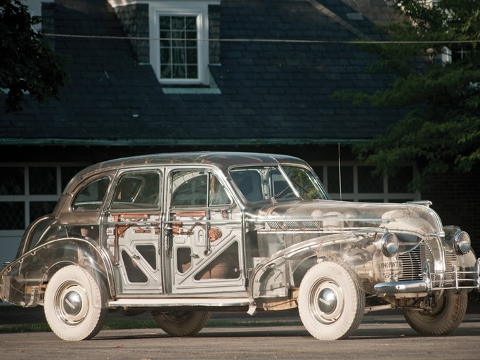 1939 Pontiac Plexiglas Deluxe Six 