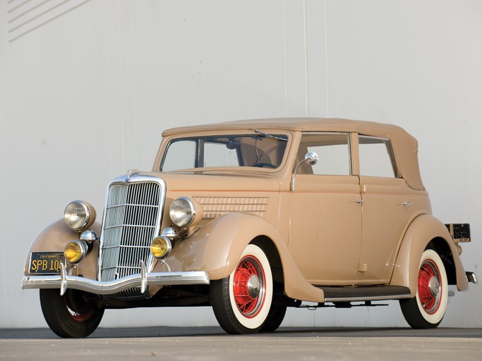 1935 Ford Convertible Sedan