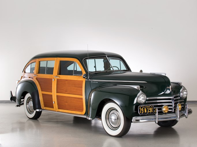 1941 Chrysler Town & Country Nine-Passenger Estate Wagon