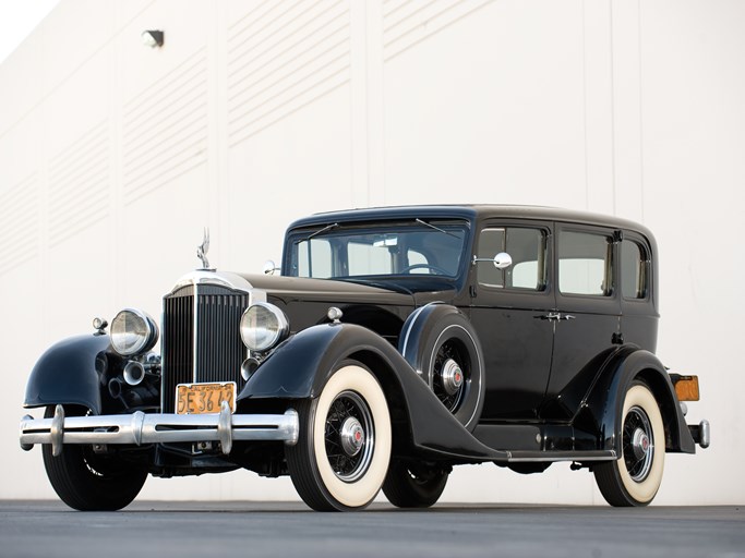 1934 Packard Super Eight Sedan
