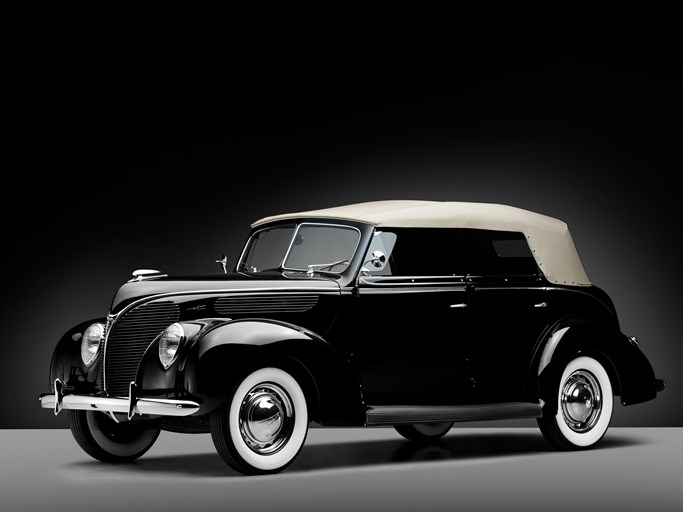 1938 Ford Deluxe Phaeton