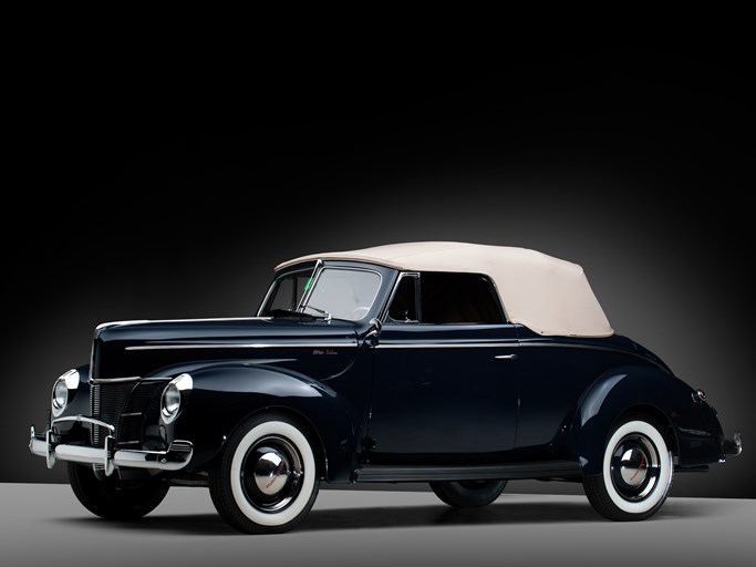 1940 Ford Deluxe Convertible Coupe
