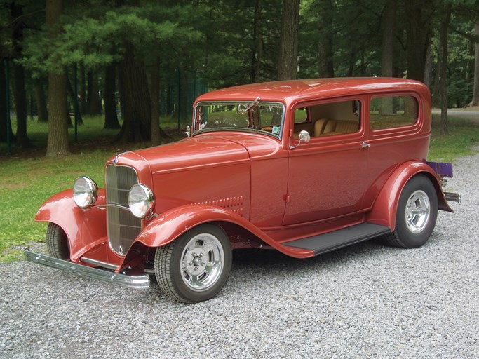 1932 Ford Tudor Custom Sedan
