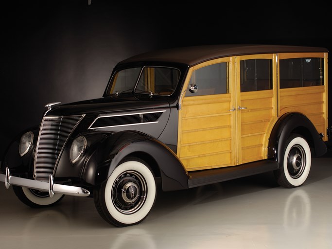 1937 Ford Deluxe Station Wagon