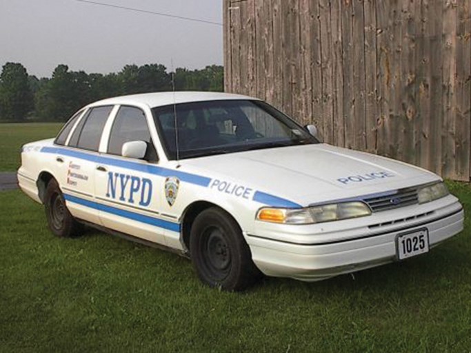 1994 Ford Crown Victoria NYPD Police Car