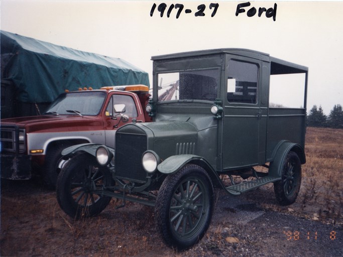 1917 Ford Model T Delivery Truck