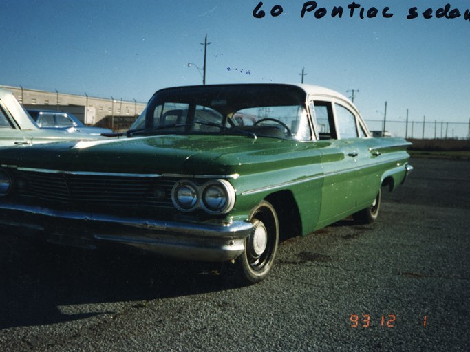 1960 Pontiac Sedan