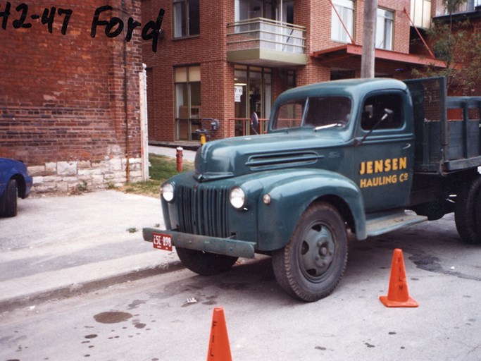 1942 Ford 1 1/2 Ton Dump Truck