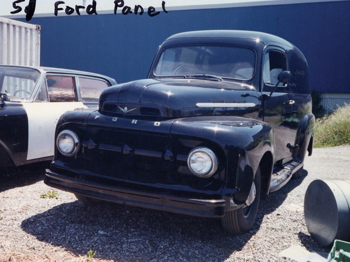 1951 Ford F100 1/2 Ton Panel
