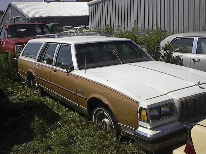 1989 Buick Electra Estate Woody Wagon