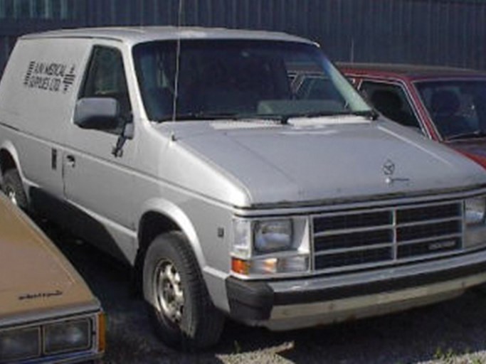 1988 Dodge Mini Van