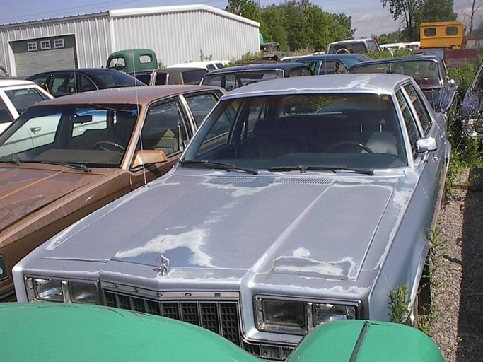 1987 Chrysler Diplomat Sedan