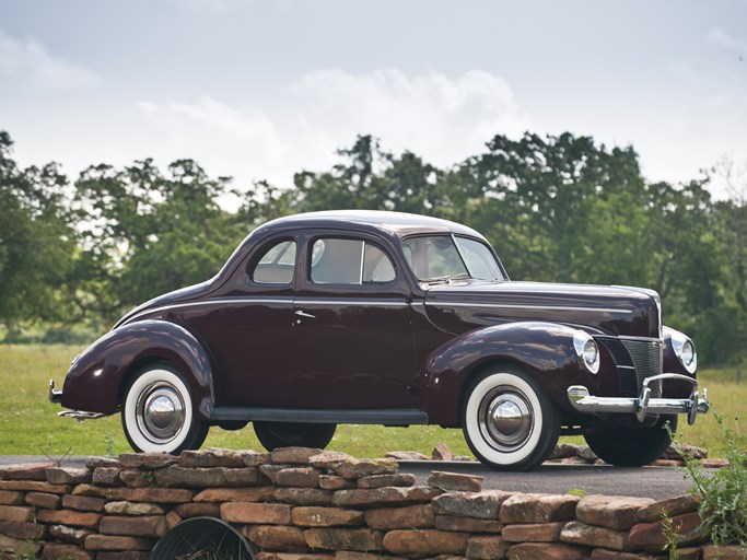 1940 Ford DeLuxe Coupe