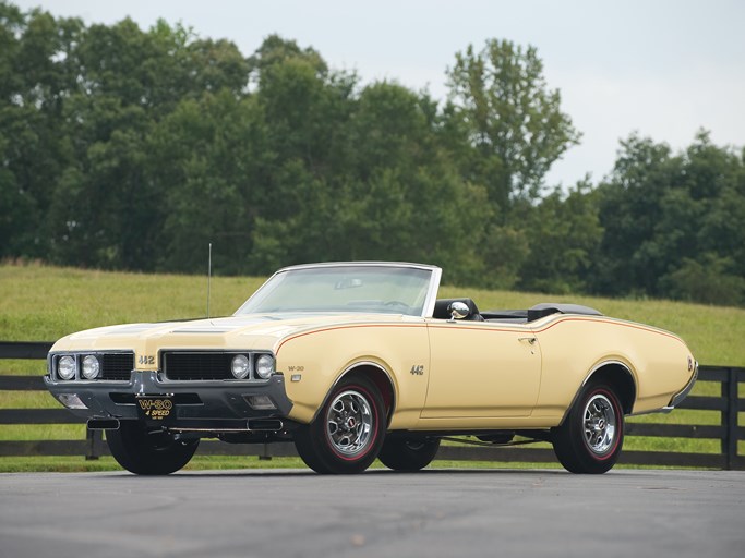 1969 Oldsmobile 4-4-2 W-30 Convertible (Four-Speed)