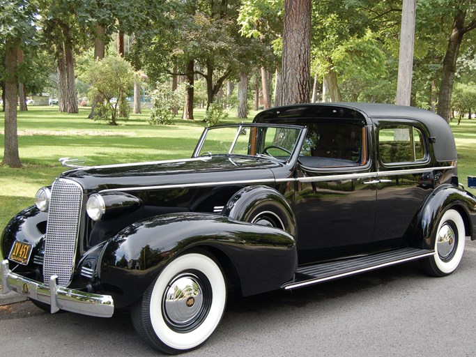 1937 Cadillac Series 75 Fleetwood Town Car