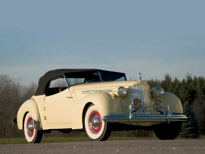 1939 Packard Super Eight Darrin Convertible Victoria