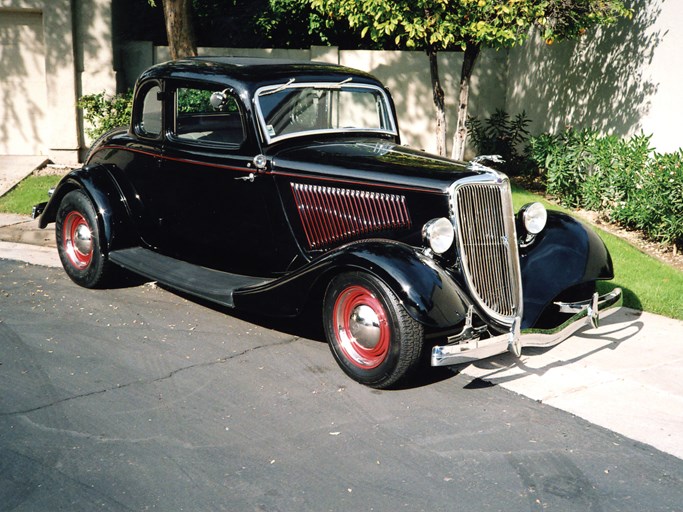 1934 Ford Custom Deluxe Five Window Coupe