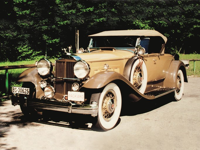1931 Packard Deluxe Eight Roadster
