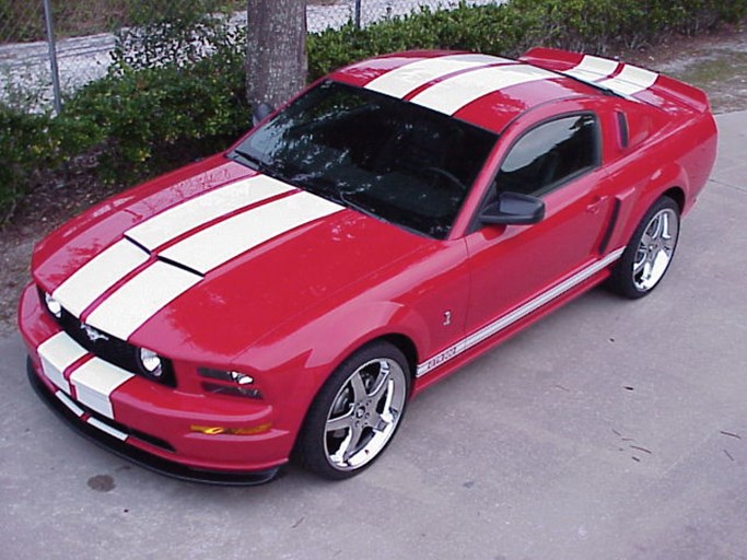 2006 Ford Mustang Custom Coupe